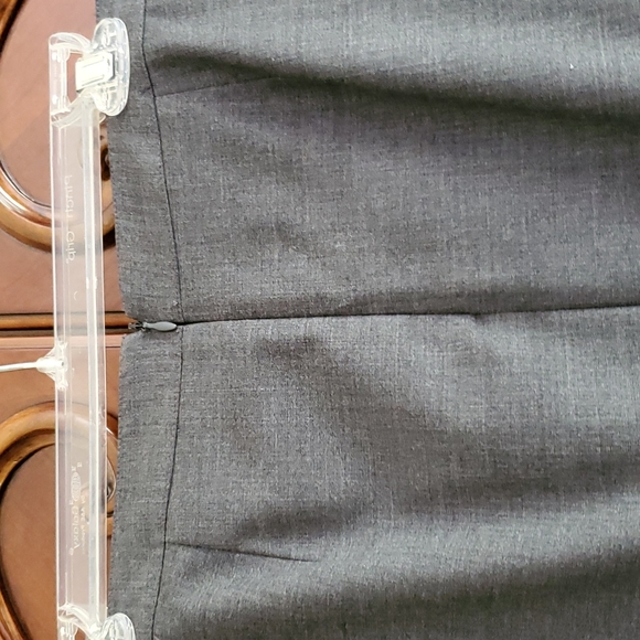 Express Charcoal Skirt - Picture 6 of 7